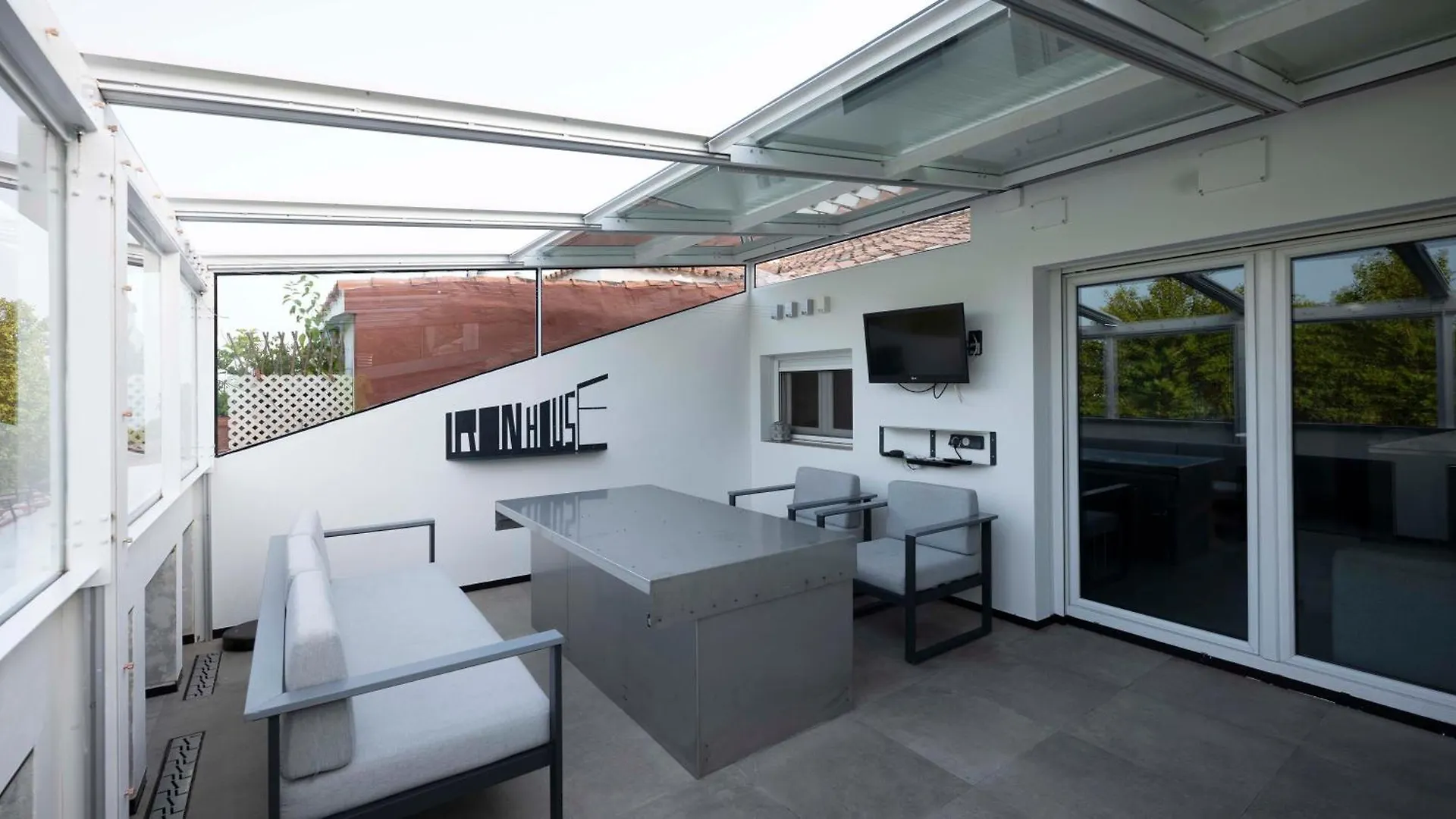 Iron House - Luxury Penthouse With Bathtub Apartment Marbella 0*,  Spain