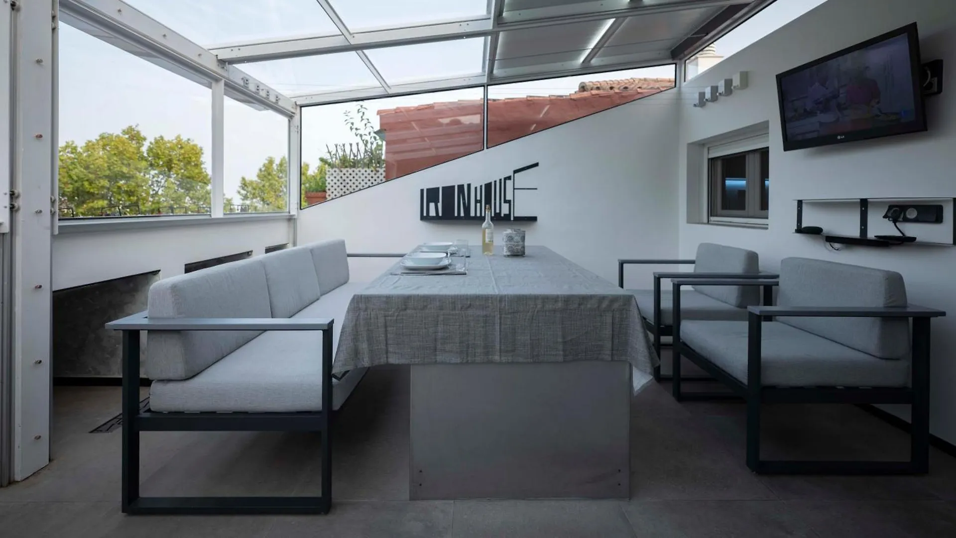 Iron House - Luxury Penthouse With Bathtub Apartment Marbella