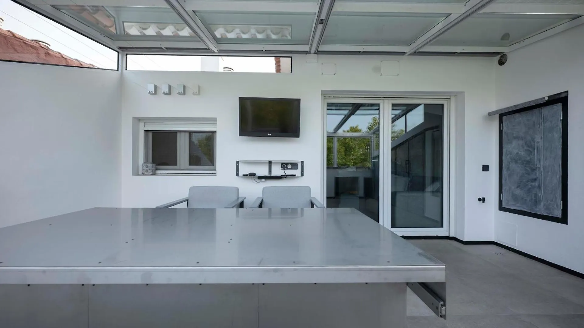Iron House - Luxury Penthouse With Bathtub Apartment Marbella Spain