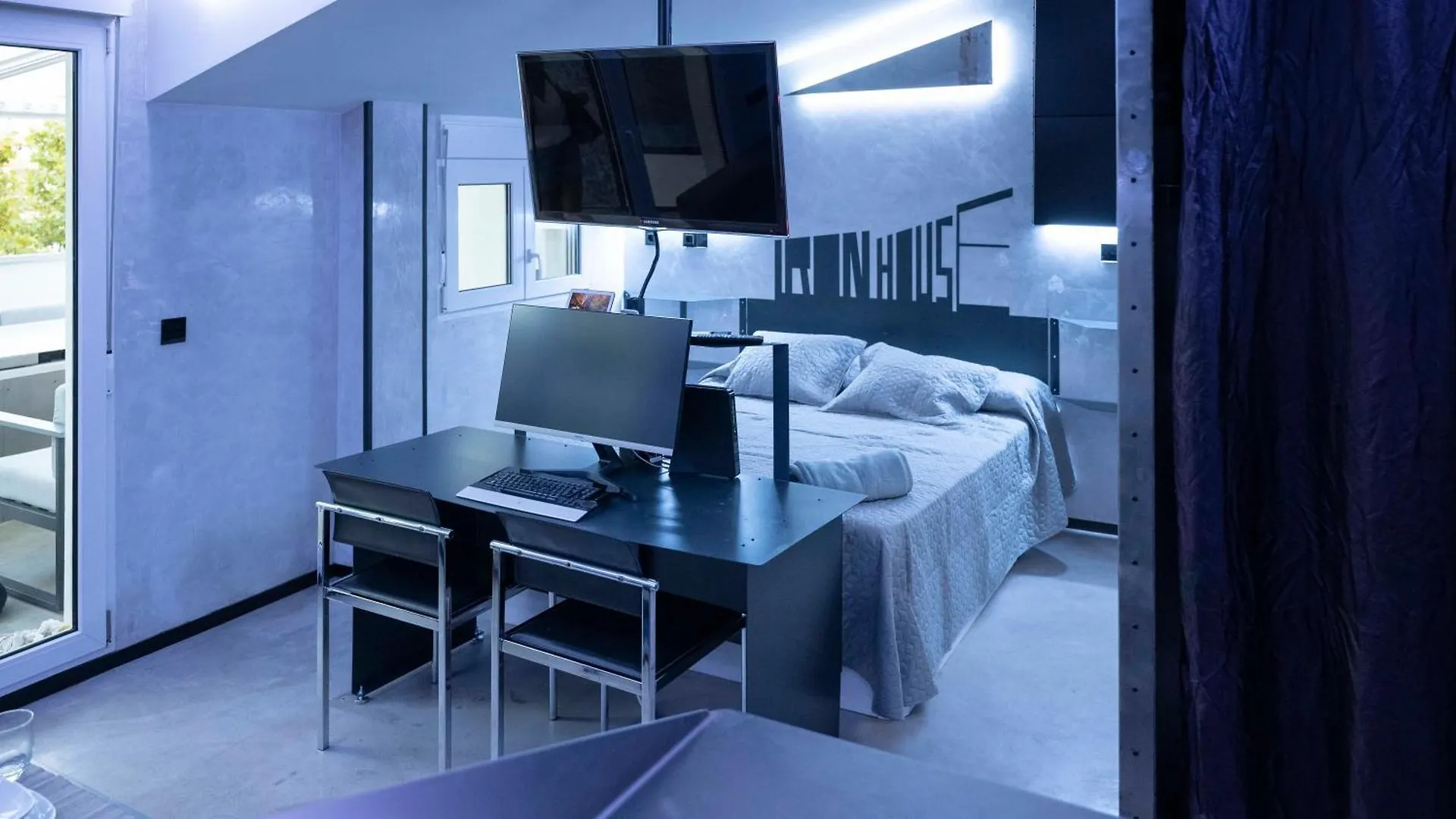 Iron House - Luxury Penthouse With Bathtub Apartment Marbella 0*,