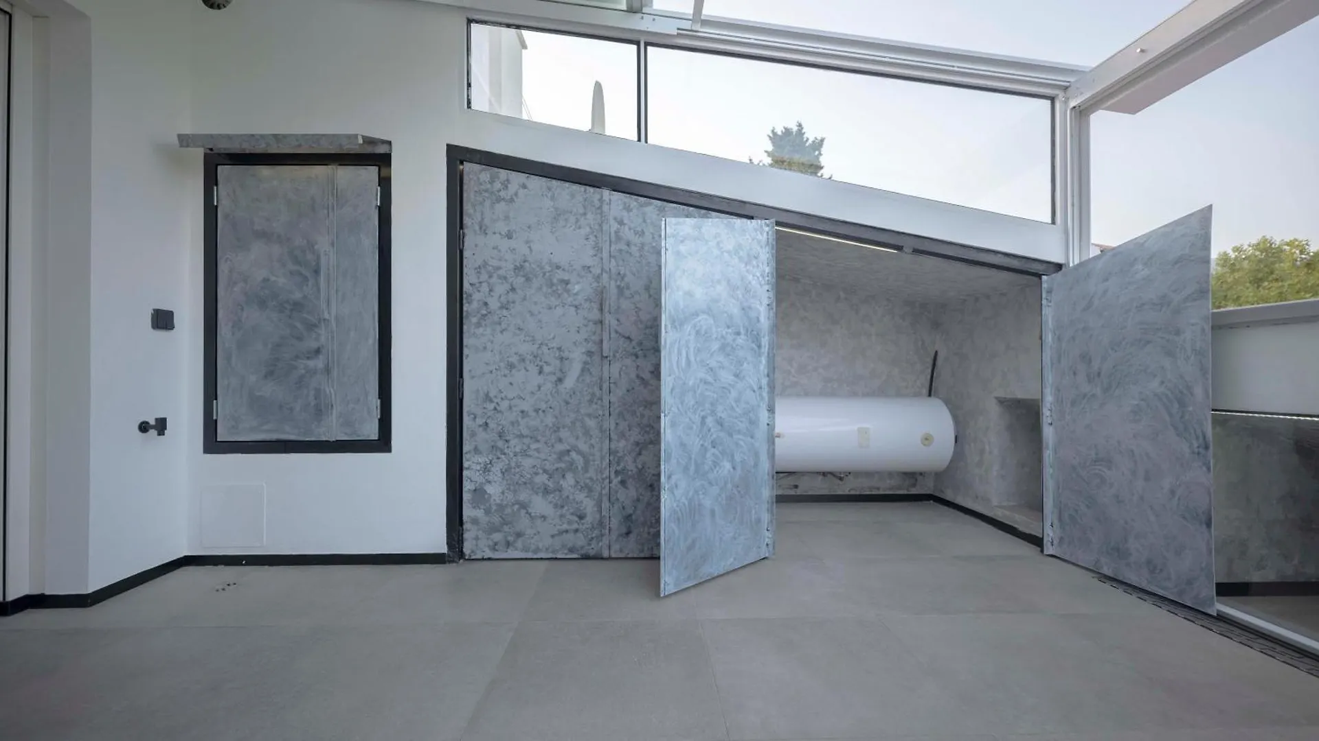 Iron House - Luxury Penthouse With Bathtub Apartment Marbella